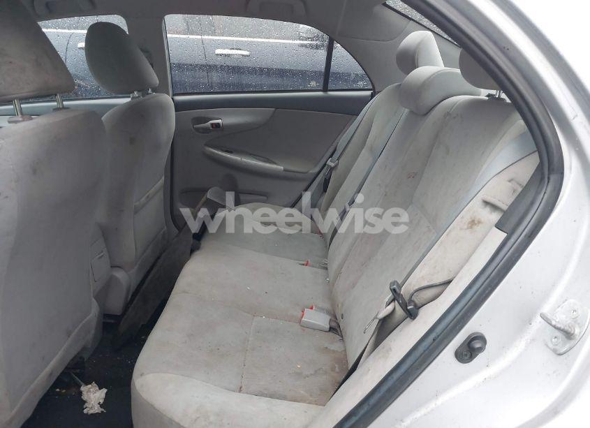 Photo 8 of 2012 Toyota Corolla LE (VIN 2T1BU4EE9CC768093)