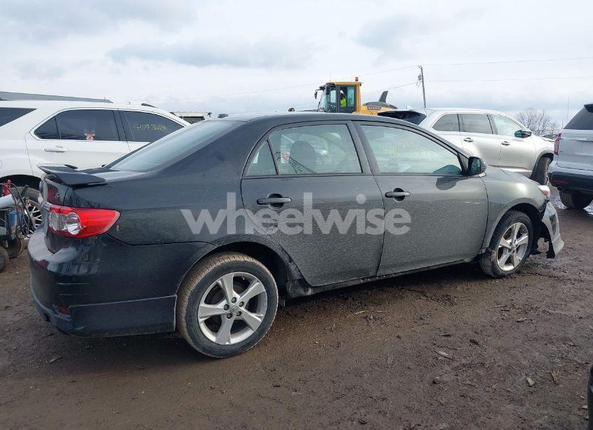 Photo 13 of 2012 Toyota Corolla S (VIN 2T1BU4EE9CC774878)