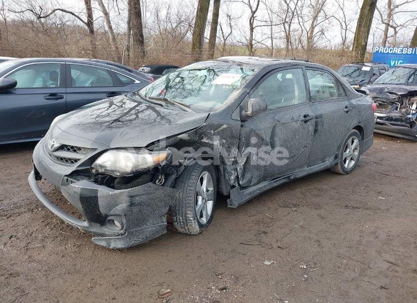 Photo 2 of 2012 Toyota Corolla S (VIN 2T1BU4EE9CC774878)