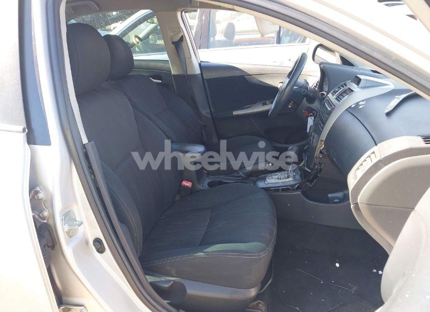 Photo 5 of 2012 Toyota Corolla S (VIN 2T1BU4EE9CC777988)
