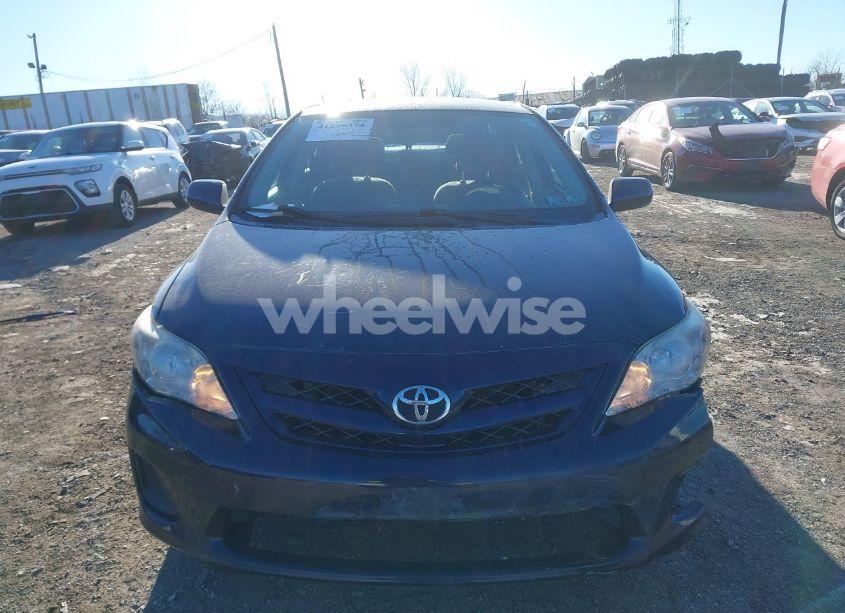 Photo 11 of 2012 Toyota Corolla LE (VIN 2T1BU4EE9CC802520)