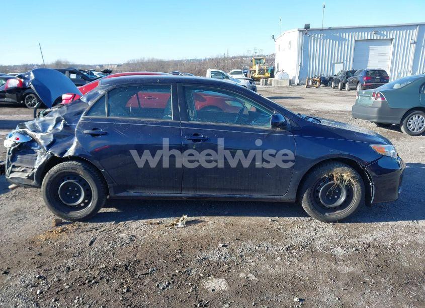 Photo 12 of 2012 Toyota Corolla LE (VIN 2T1BU4EE9CC802520)