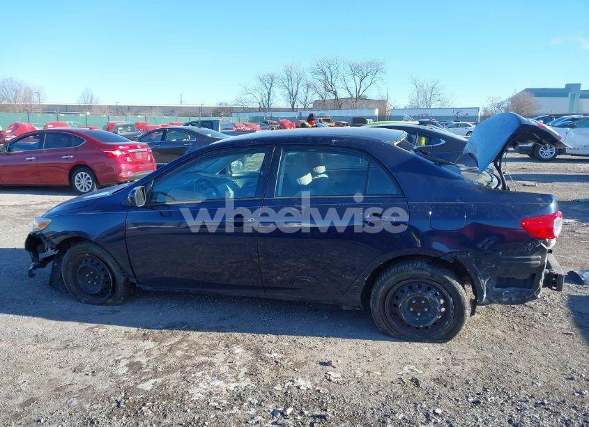 Photo 13 of 2012 Toyota Corolla LE (VIN 2T1BU4EE9CC802520)