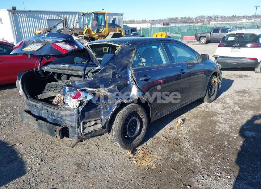 Photo 4 of 2012 Toyota Corolla LE (VIN 2T1BU4EE9CC802520)