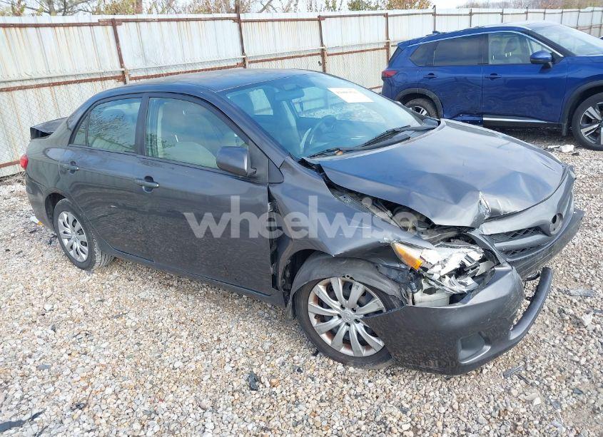 2012 Toyota Corolla LE (VIN 2T1BU4EE9CC842015) main photo