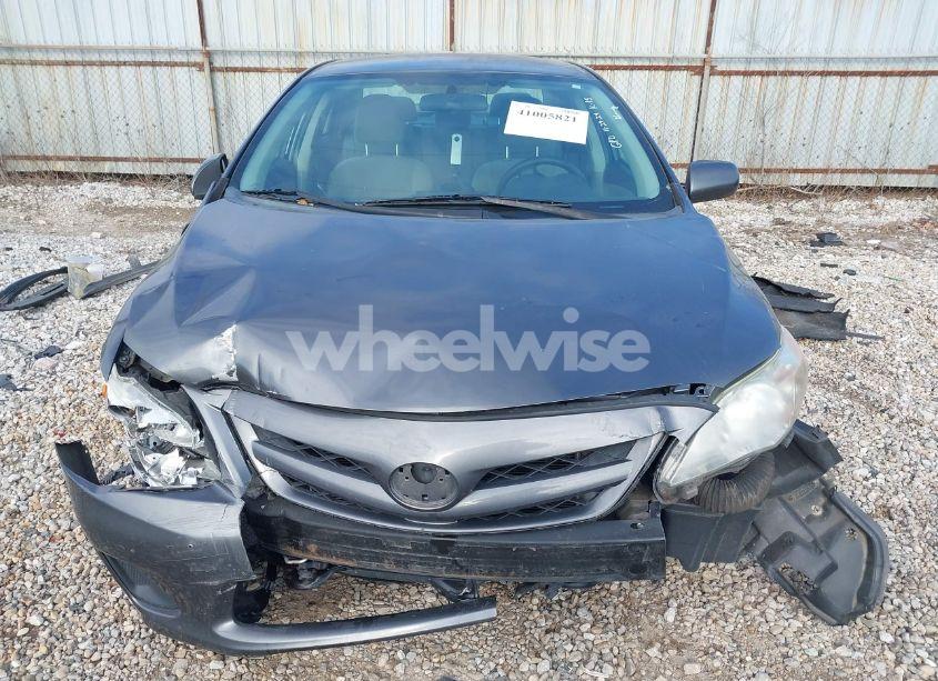 Photo 12 of 2012 Toyota Corolla LE (VIN 2T1BU4EE9CC842015)