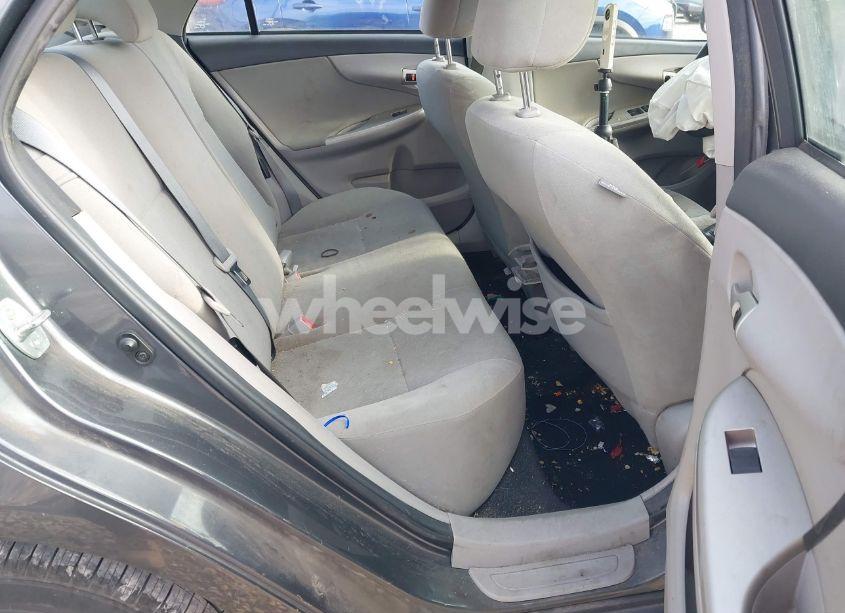 Photo 8 of 2012 Toyota Corolla LE (VIN 2T1BU4EE9CC842015)