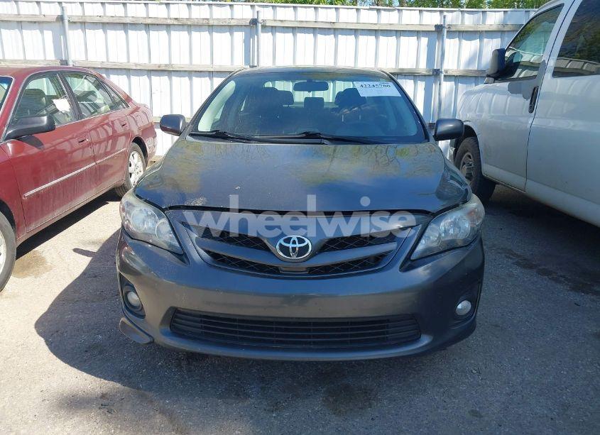 Photo 12 of 2012 Toyota Corolla S (VIN 2T1BU4EE9CC846193)
