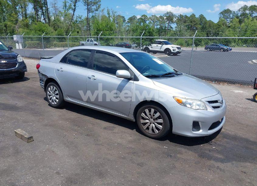 2012 Toyota Corolla LE (VIN 2T1BU4EE9CC847750) main photo