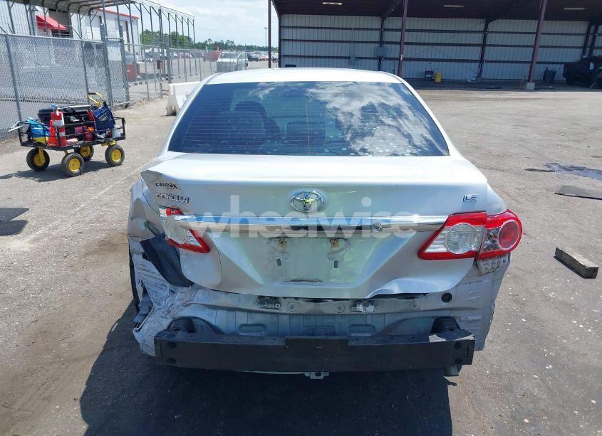 Photo 16 of 2012 Toyota Corolla LE (VIN 2T1BU4EE9CC847750)