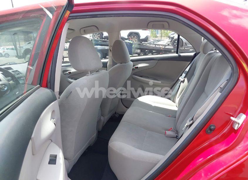 Photo 8 of 2012 Toyota Corolla LE (VIN 2T1BU4EE9CC858425)