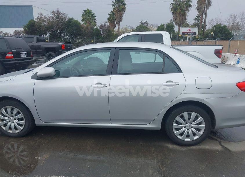 Photo 14 of 2012 Toyota Corolla LE (VIN 2T1BU4EE9CC860384)