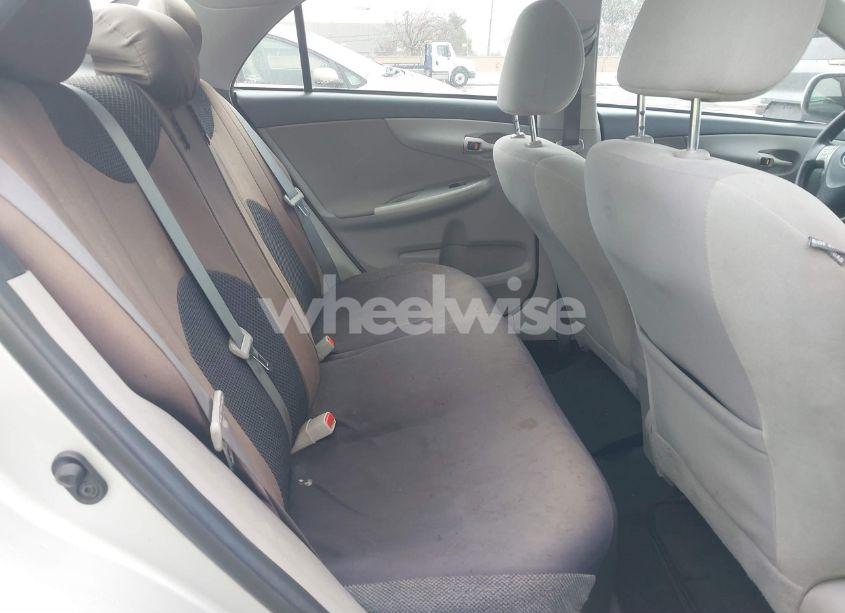 Photo 8 of 2012 Toyota Corolla LE (VIN 2T1BU4EE9CC860384)