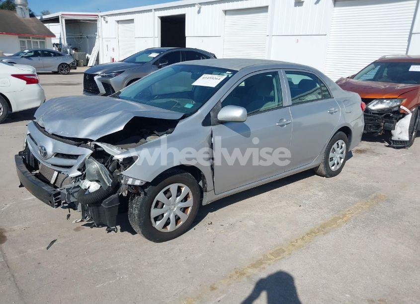 Photo 2 of 2012 Toyota Corolla L (VIN 2T1BU4EE9CC860532)