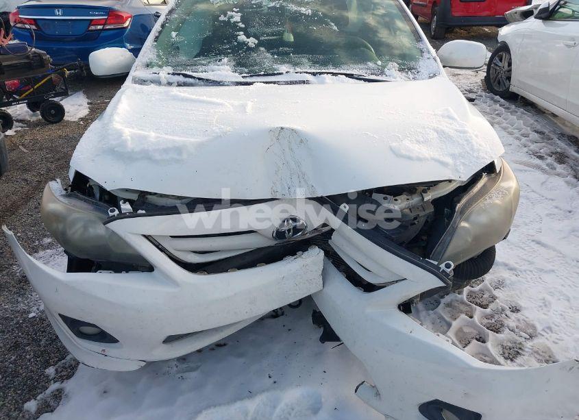 Photo 12 of 2012 Toyota Corolla S (VIN 2T1BU4EE9CC864953)