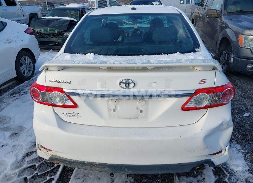 Photo 16 of 2012 Toyota Corolla S (VIN 2T1BU4EE9CC864953)