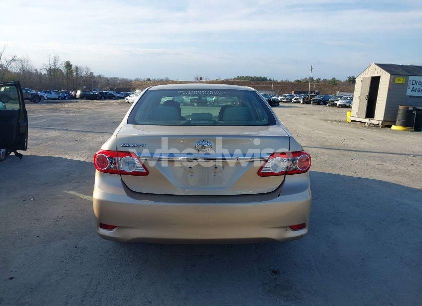 Photo 16 of 2012 Toyota Corolla L (VIN 2T1BU4EE9CC867805)
