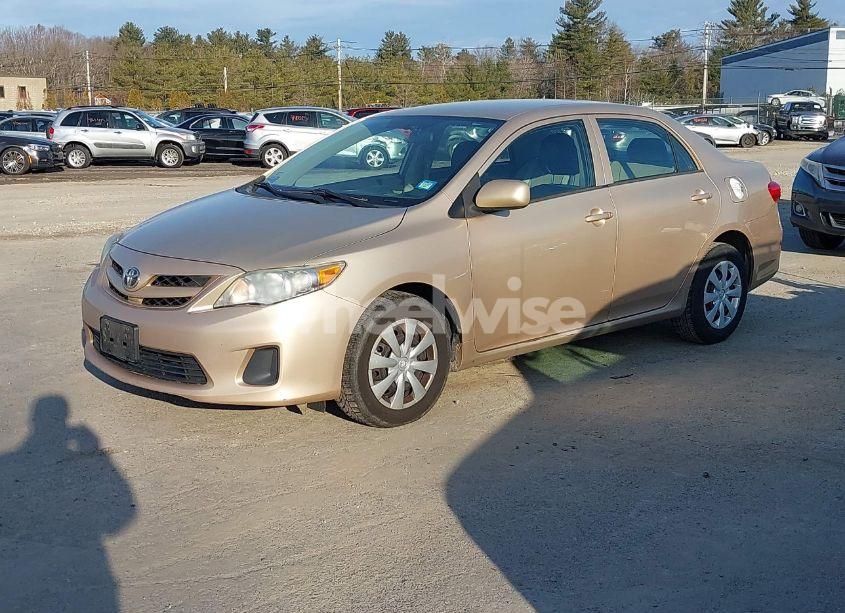 Photo 2 of 2012 Toyota Corolla L (VIN 2T1BU4EE9CC867805)