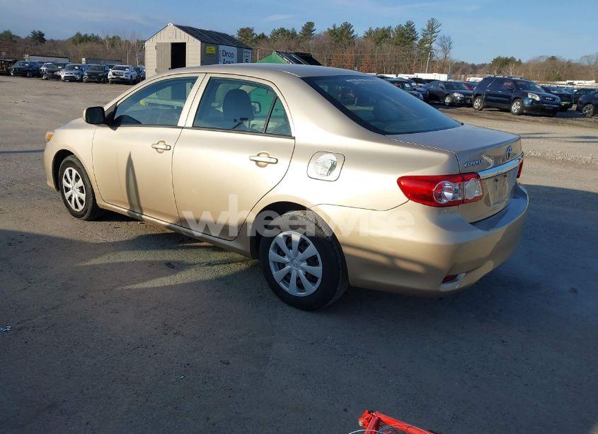 Photo 3 of 2012 Toyota Corolla L (VIN 2T1BU4EE9CC867805)