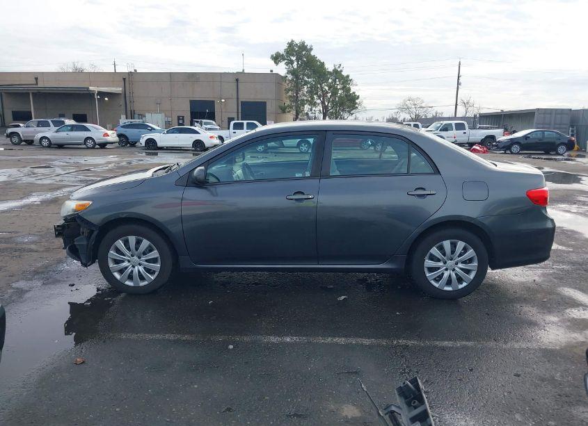 Photo 14 of 2012 Toyota Corolla LE (VIN 2T1BU4EE9CC904643)