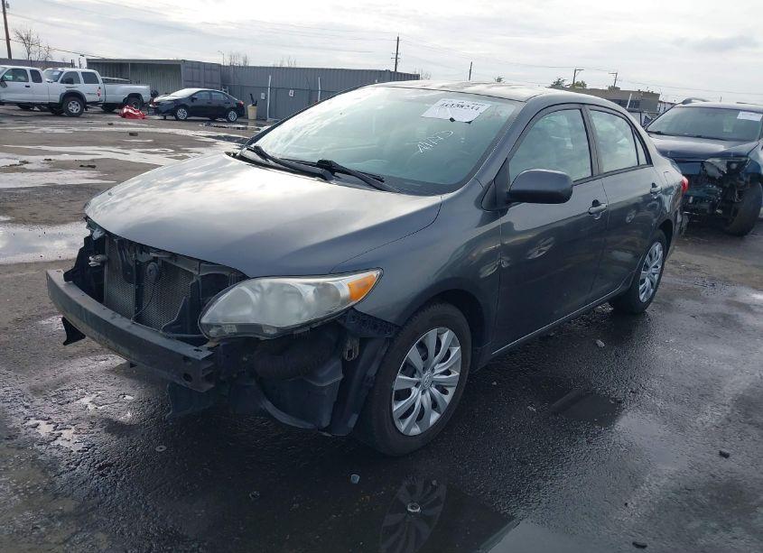 Photo 2 of 2012 Toyota Corolla LE (VIN 2T1BU4EE9CC904643)