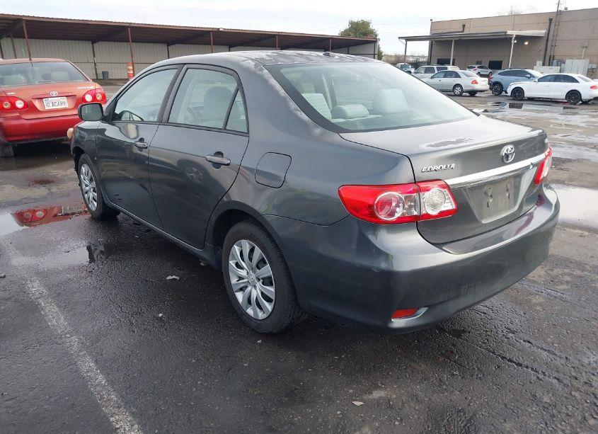 Photo 3 of 2012 Toyota Corolla LE (VIN 2T1BU4EE9CC904643)
