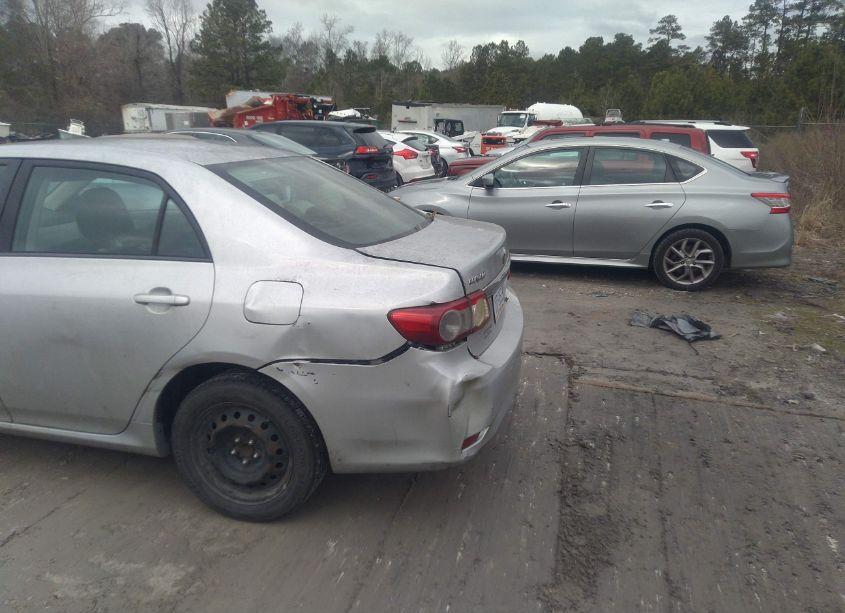 Photo 17 of 2012 Toyota Corolla LE (VIN 2T1BU4EE9CC909163)