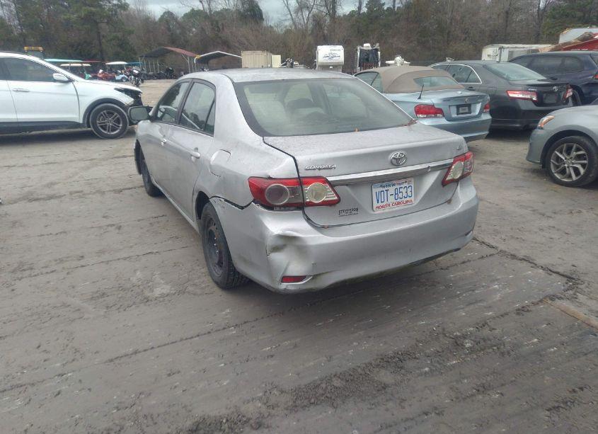 Photo 18 of 2012 Toyota Corolla LE (VIN 2T1BU4EE9CC909163)