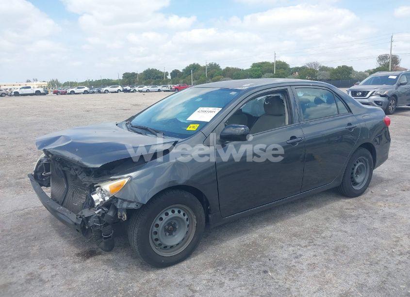 Photo 2 of 2012 Toyota Corolla L (VIN 2T1BU4EE9CC913990)