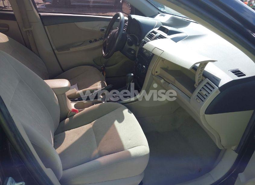 Photo 5 of 2012 Toyota Corolla L (VIN 2T1BU4EE9CC915917)