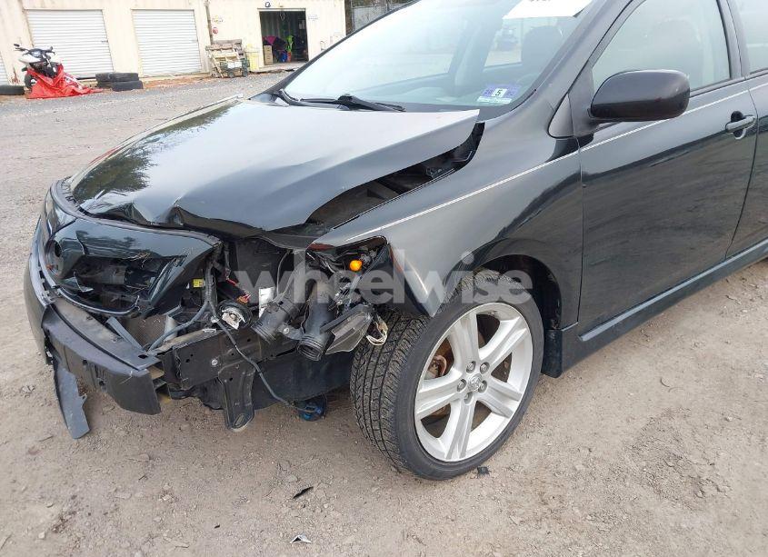 Photo 17 of 2013 Toyota Corolla S (VIN 2T1BU4EE9DC013947)