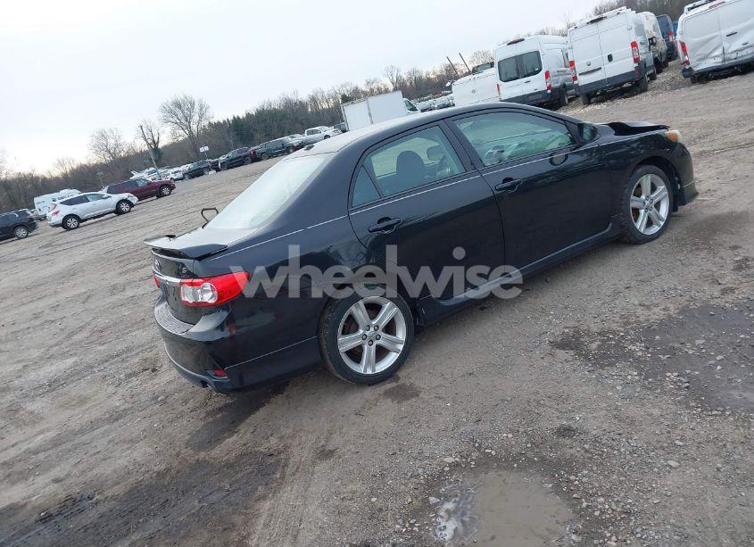 Photo 4 of 2013 Toyota Corolla S (VIN 2T1BU4EE9DC013947)