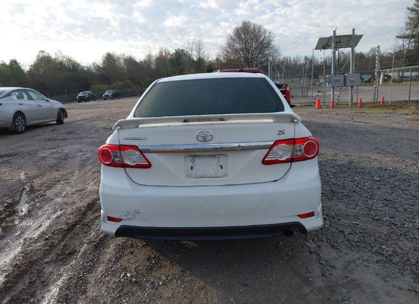 Photo 17 of 2013 Toyota Corolla S (VIN 2T1BU4EE9DC049654)