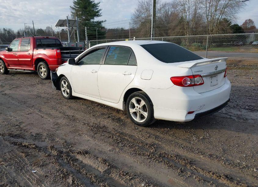 Photo 3 of 2013 Toyota Corolla S (VIN 2T1BU4EE9DC049654)