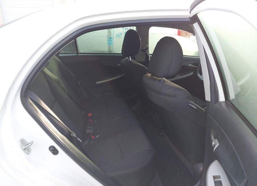 Photo 8 of 2013 Toyota Corolla S (VIN 2T1BU4EE9DC049654)