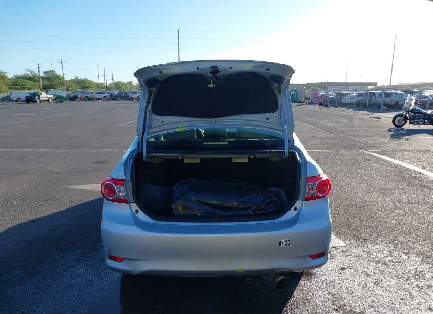 Photo 17 of 2013 Toyota Corolla L (VIN 2T1BU4EE9DC054496)