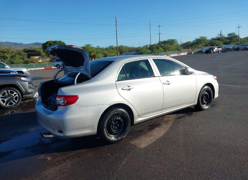 Photo 4 of 2013 Toyota Corolla L (VIN 2T1BU4EE9DC054496)