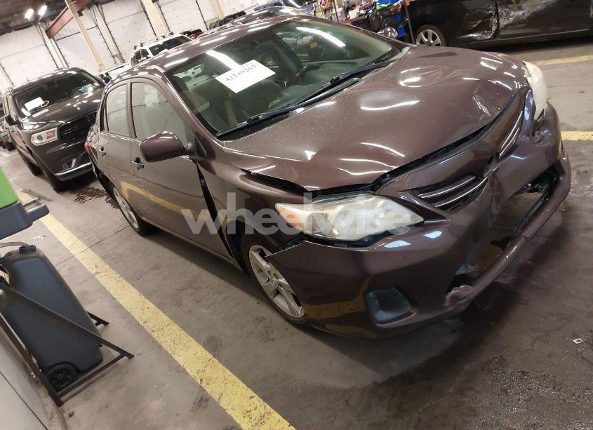 2013 Toyota Corolla LE SPECIAL EDITION (VIN 2T1BU4EE9DC096537) main photo