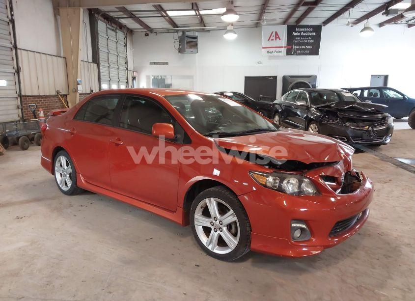 2013 Toyota Corolla S SPECIAL EDITION (VIN 2T1BU4EE9DC097185) main photo