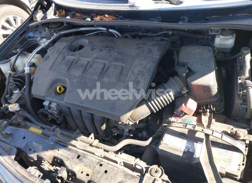 Photo 10 of 2013 Toyota Corolla LE (VIN 2T1BU4EE9DC102465)