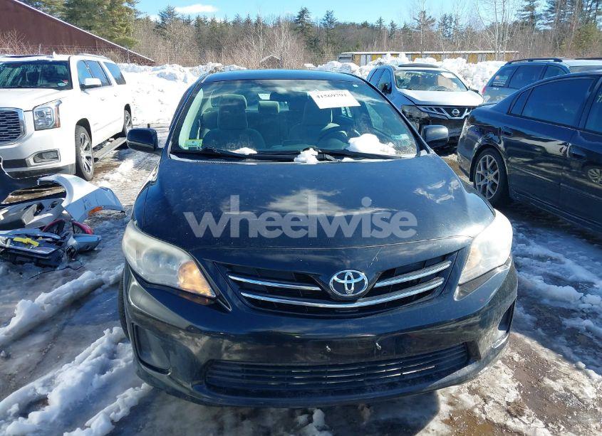 Photo 12 of 2013 Toyota Corolla LE (VIN 2T1BU4EE9DC102465)