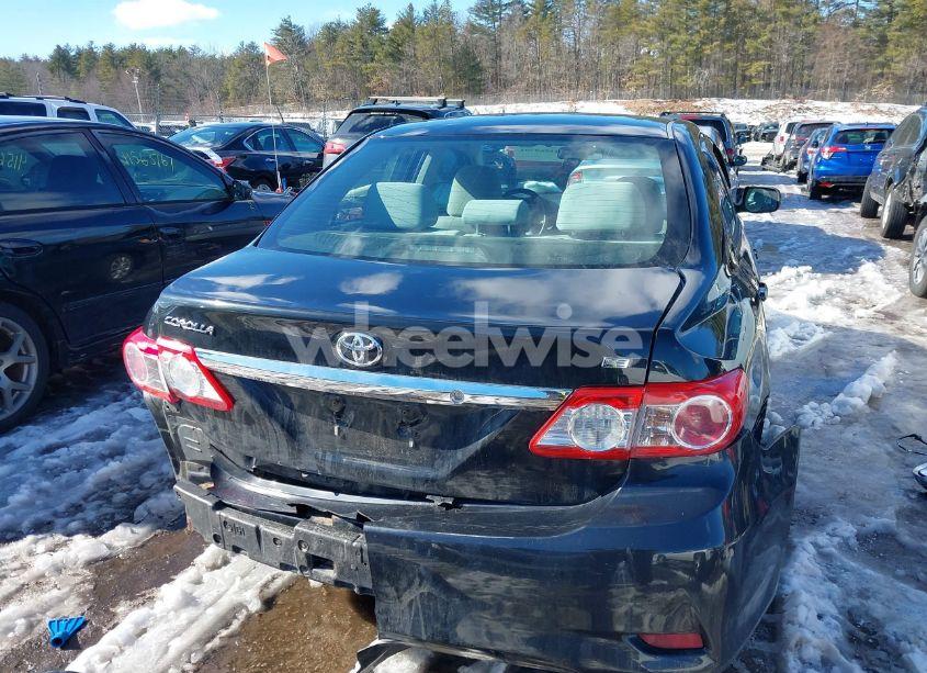 Photo 16 of 2013 Toyota Corolla LE (VIN 2T1BU4EE9DC102465)