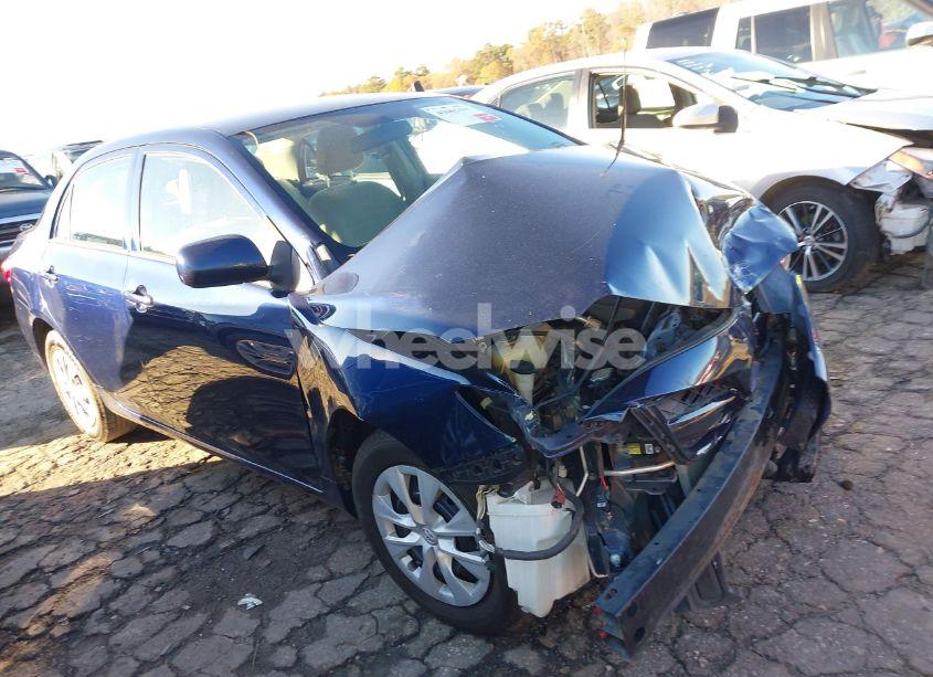 2013 Toyota Corolla L (VIN 2T1BU4EE9DC113935) main photo