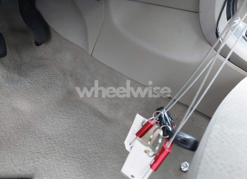 Photo 11 of 2013 Toyota Corolla L (VIN 2T1BU4EE9DC113935)