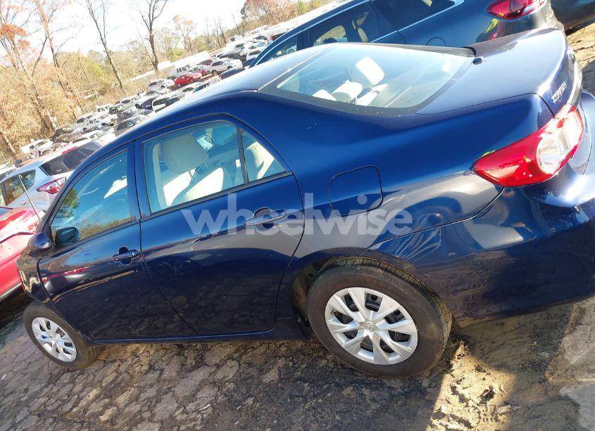 Photo 15 of 2013 Toyota Corolla L (VIN 2T1BU4EE9DC113935)
