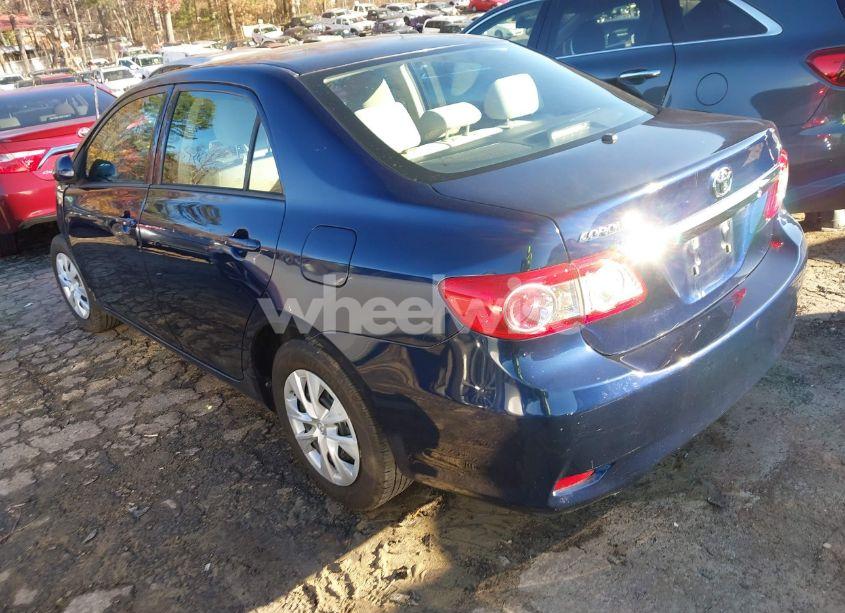 Photo 3 of 2013 Toyota Corolla L (VIN 2T1BU4EE9DC113935)