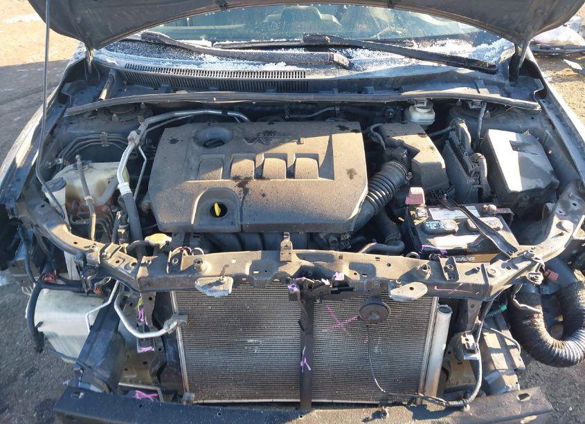 Photo 10 of 2013 Toyota Corolla LE (VIN 2T1BU4EE9DC115846)