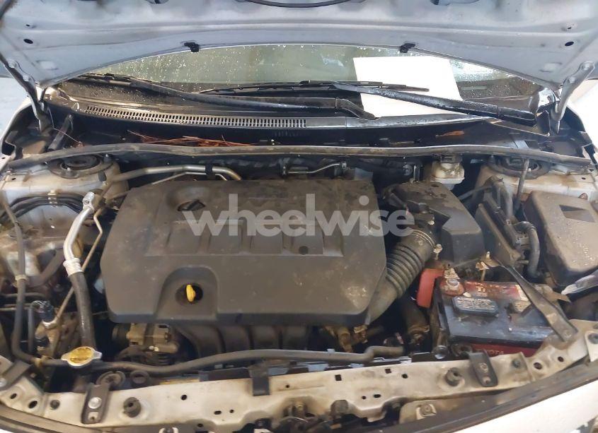 Photo 10 of 2013 Toyota Corolla LE (VIN 2T1BU4EE9DC119122)