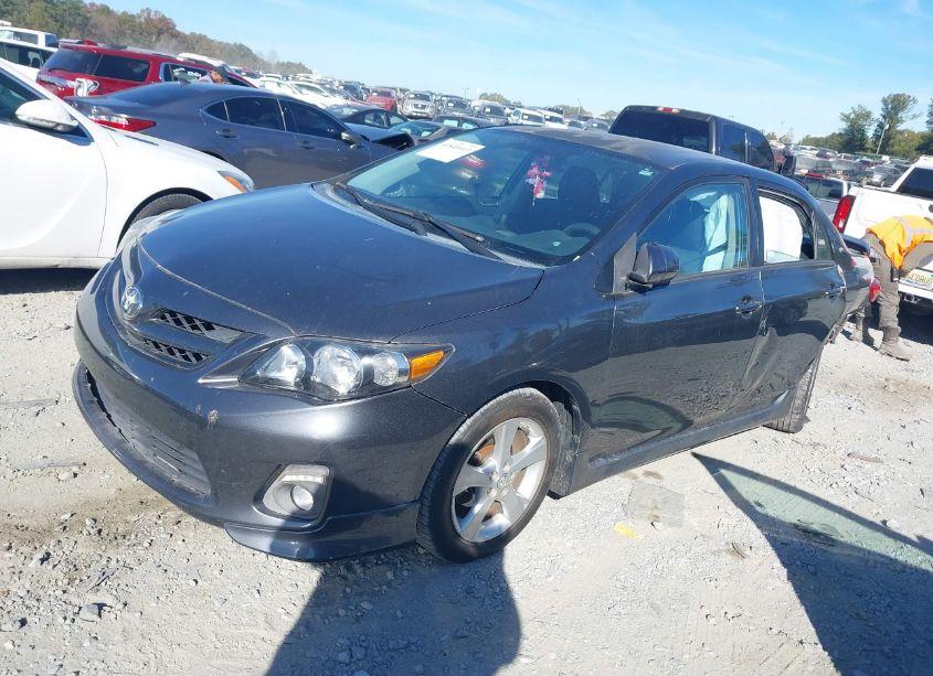 Photo 14 of 2013 Toyota Corolla S (VIN 2T1BU4EE9DC125289)