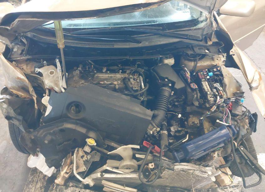 Photo 10 of 2013 Toyota Corolla LE (VIN 2T1BU4EE9DC925395)